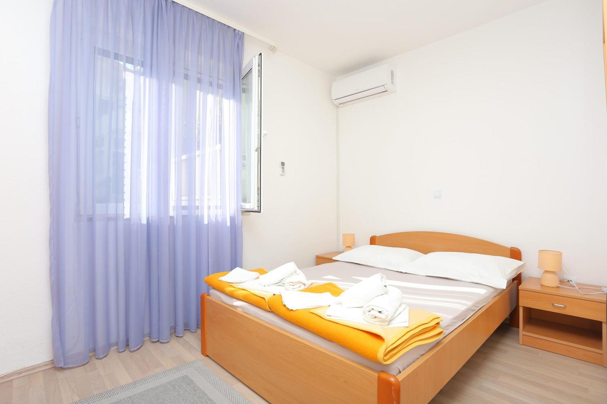 Double Room Tucepi 5263D 外观 照片